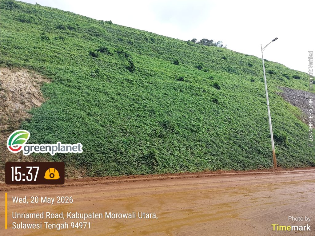 Kontraktor hydroseeding Green Planet pada proyek reklamasi tambang